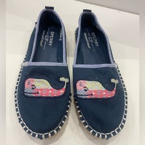 Vineyard Vines Kids Moccasins - Navy and Pink Whale Design